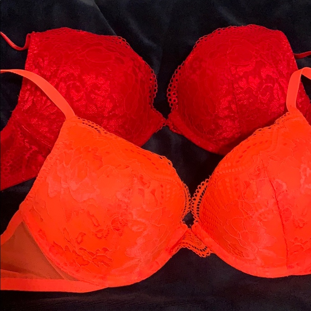 2 Lasenza bras bundle!